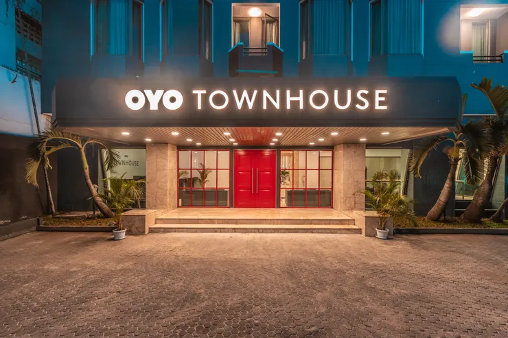 Super OYO Townhouse 2 Hotel Gunung Sahari Jakarta Pusat